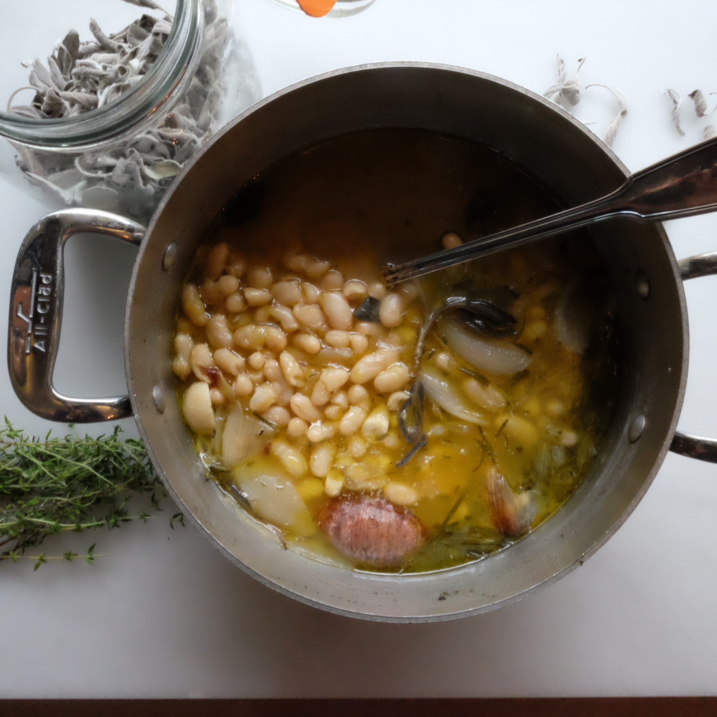 Rich & Rustic Velvet White Beans