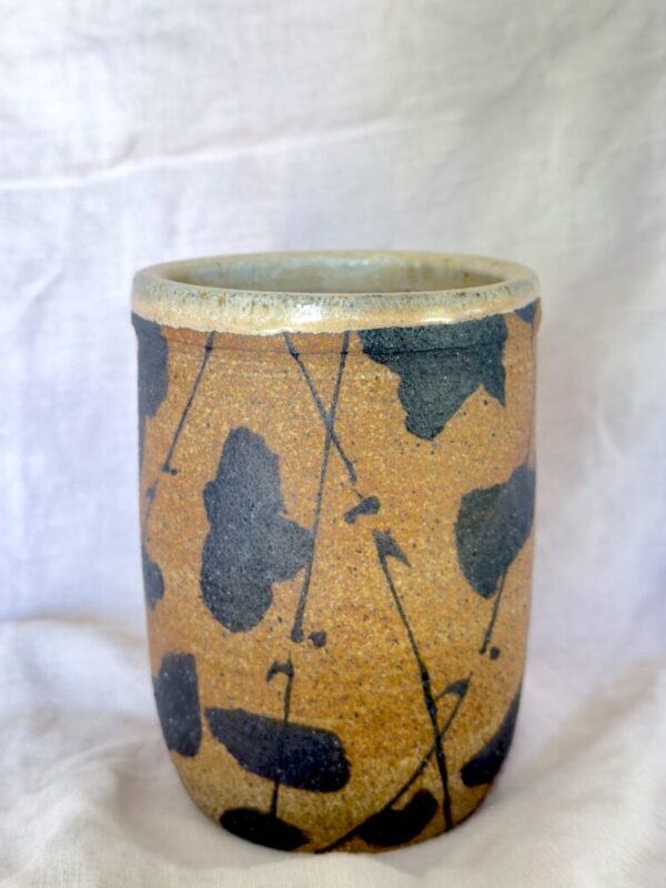 Femme Utensil Crock